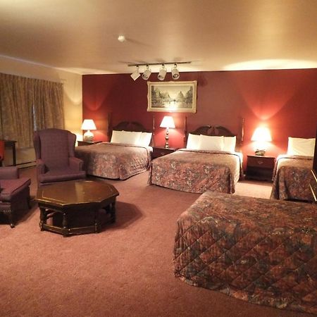 Ivy Rose Motor Inn Windsor Exteriör bild
